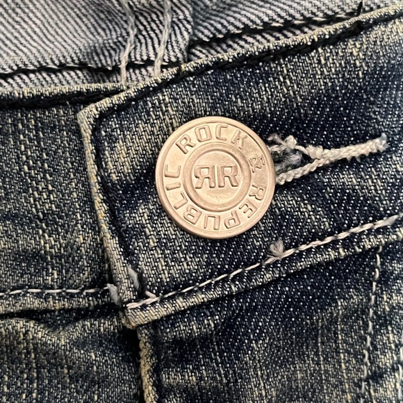 Rock & Republic Low Rise Retro Jeans - Picture 6 of 12